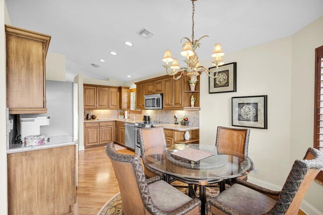 Building Photo - 222 Legendary Cir