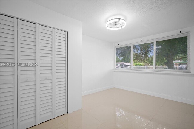 Building Photo - 1545 NW 130th St