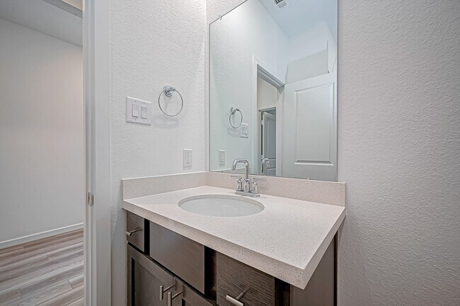 Building Photo - 9746 Pettus Crk Dr