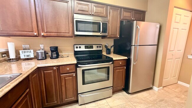 Building Photo - 638 Waterway Village Blvd