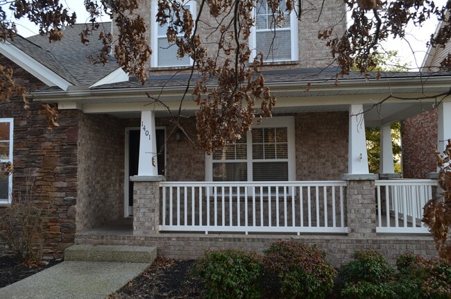 Building Photo - 1401 Peppermint Ln