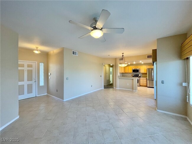 Building Photo - 10820 Amber Ridge Dr