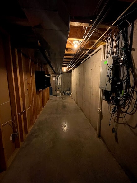 Storage - 1051 Tamarack Way
