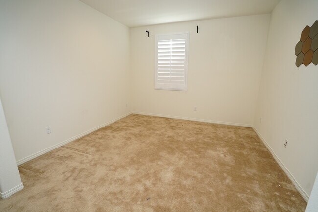 Building Photo - COMING SOON! River Village 4 Bedroom Home ...