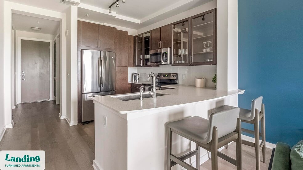 Building Photo - 825 Usener St