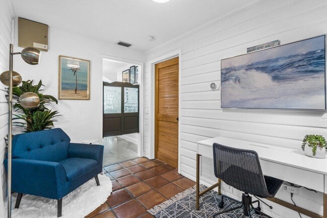 Building Photo - 1911 Parker Ave