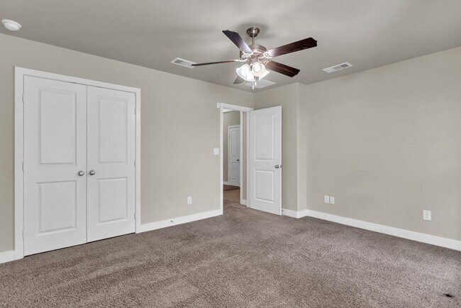 Building Photo - 9044 Antelope Ave