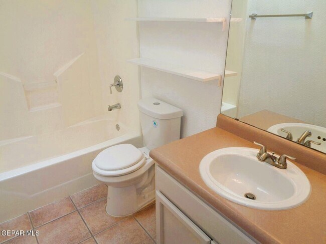 Building Photo - 12357 Tierra Buena Dr