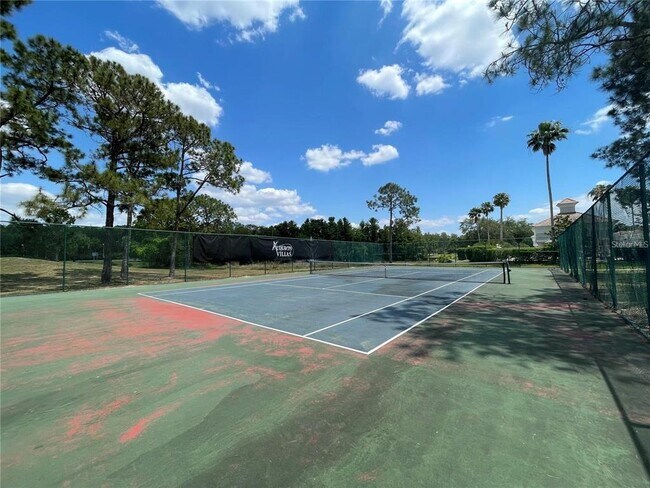 Building Photo - 13905 Fairway Island Dr