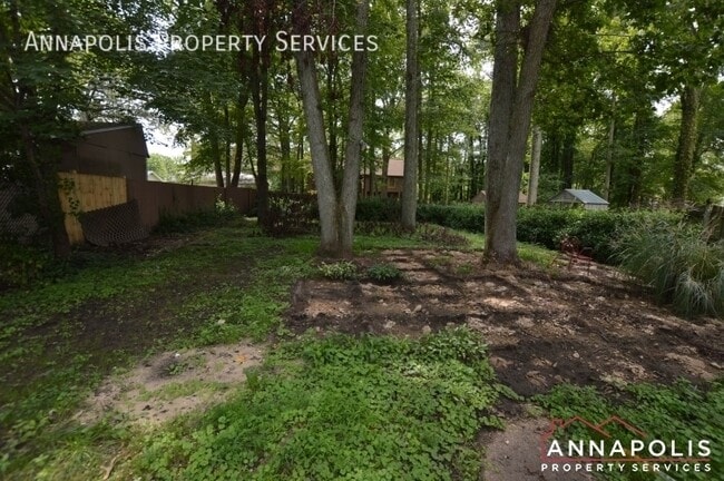 Building Photo - 1331 Linden Ave