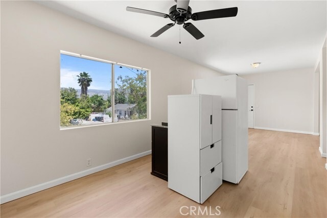 Building Photo - 421 W Sun Ave