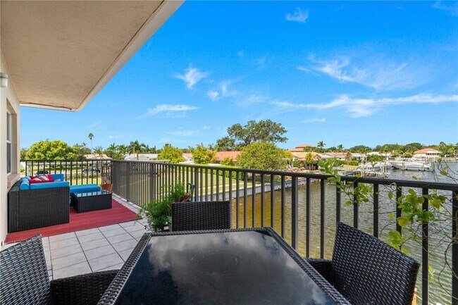 Building Photo - 3753 46th Ave S