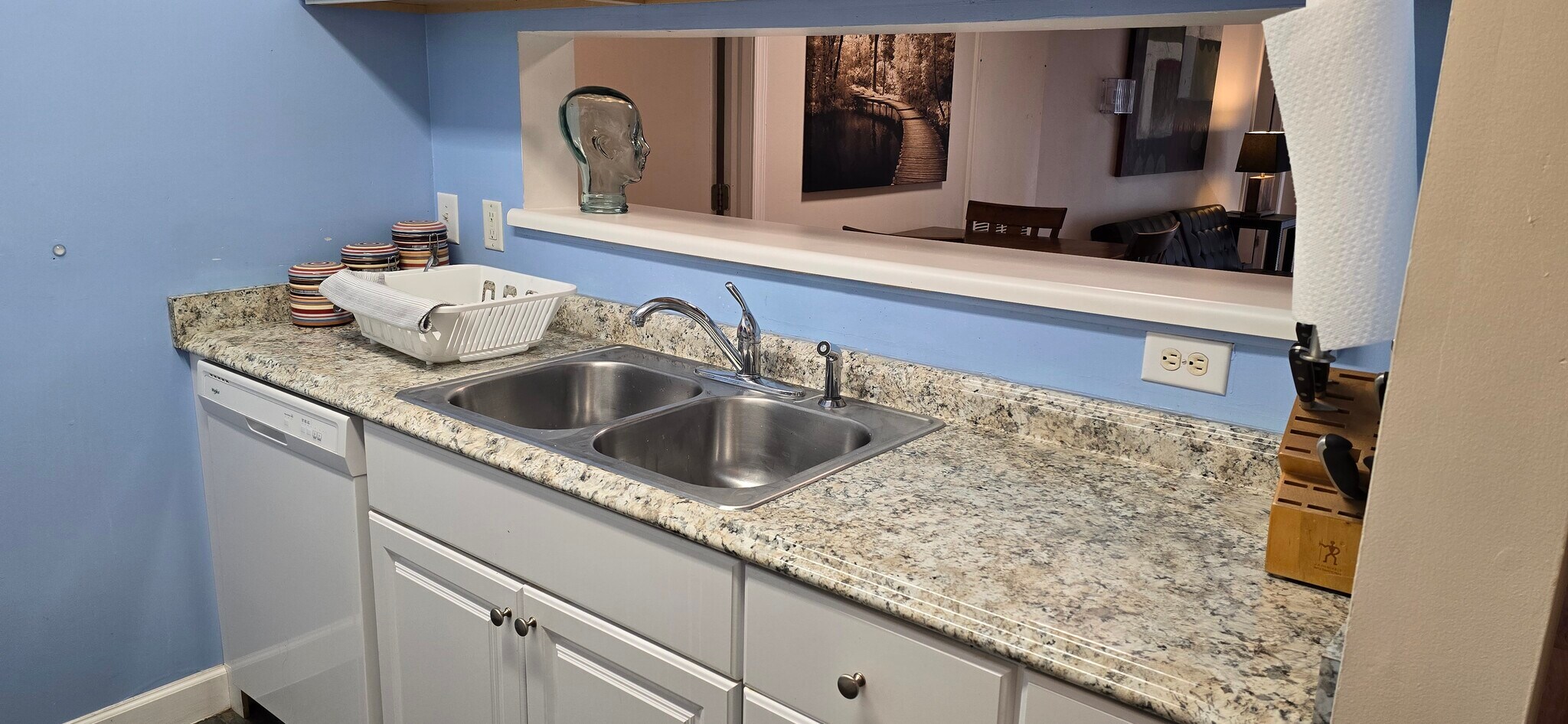 Building Photo - 303 Smith Level Rd