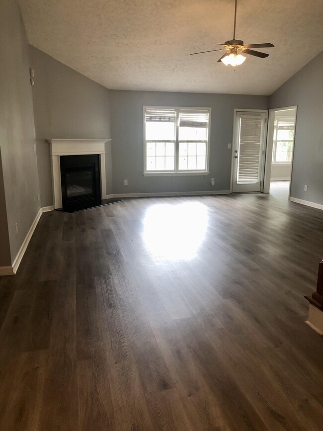 Building Photo - 1504 Richborough Ct