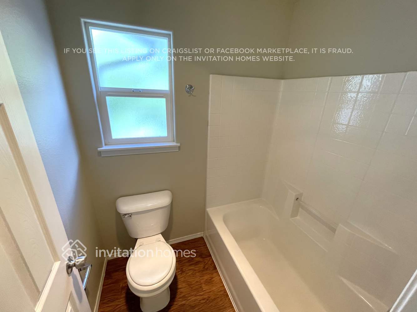 Building Photo - 7420 46th Pl NE