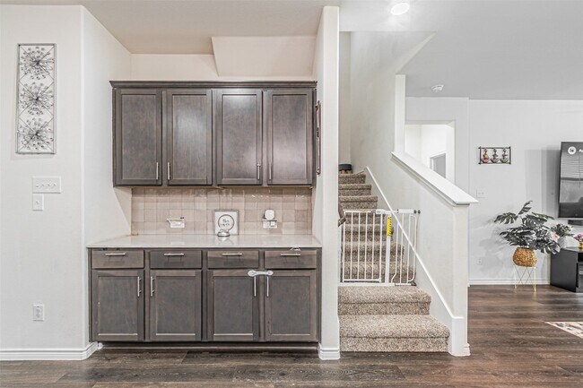 Building Photo - 3316 Azure Ln