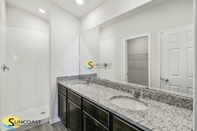 Building Photo - 8677 Kaye Ln