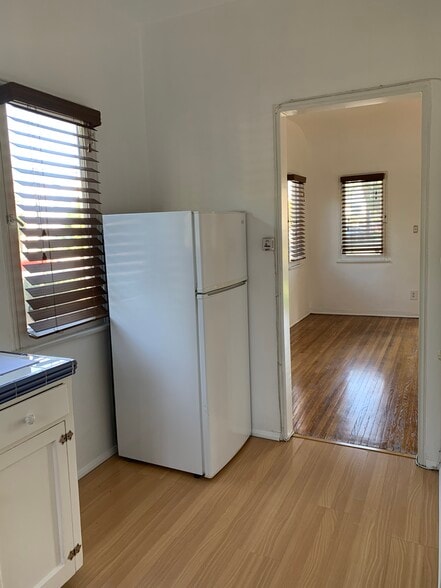 Building Photo - 1301 Centinela Ave