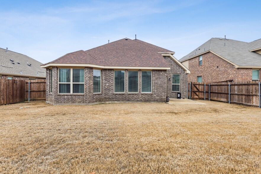 Building Photo - 6308 Meandering Creek Dr