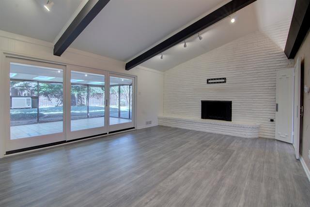 Building Photo - 3763 Vinecrest Dr