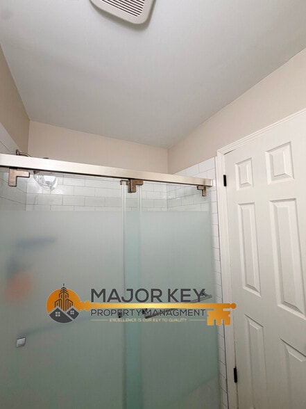 Building Photo - 4178 Suzanne Ln