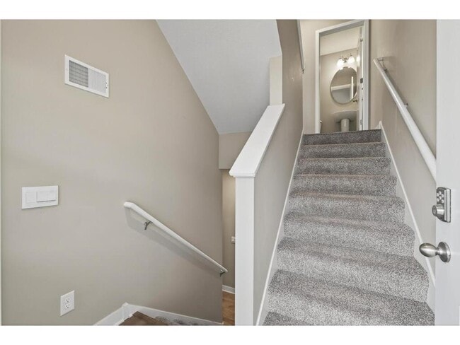 Building Photo - 6612 Hinterland Trl S