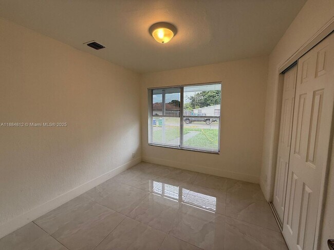 Building Photo - 3440 NW 4th St