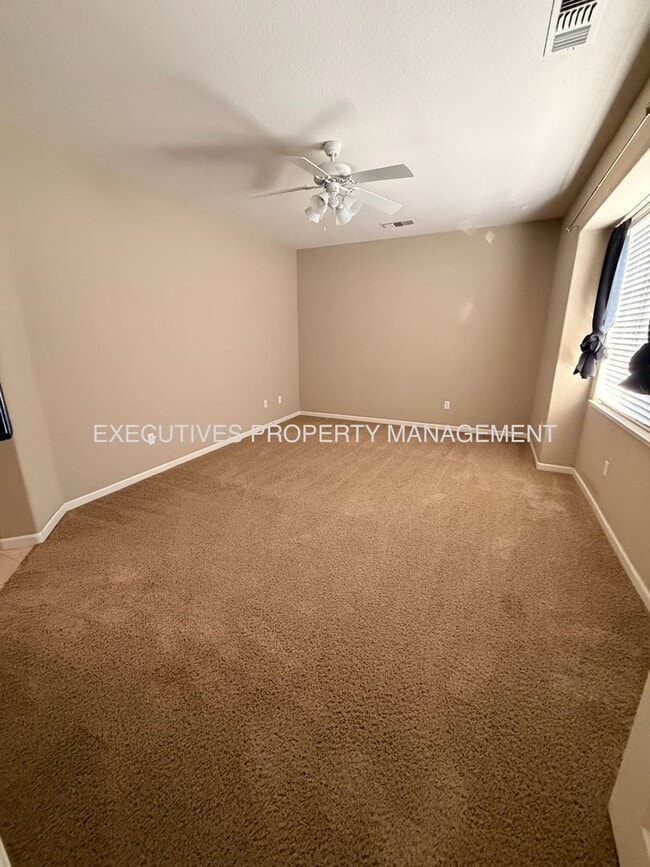 Building Photo - 3895 Bethpage St