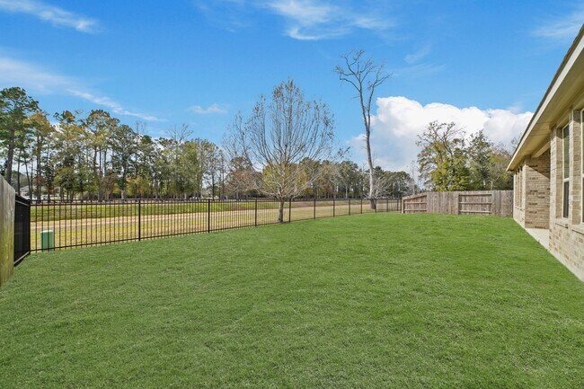 Building Photo - 9405 Vis Fls Trce