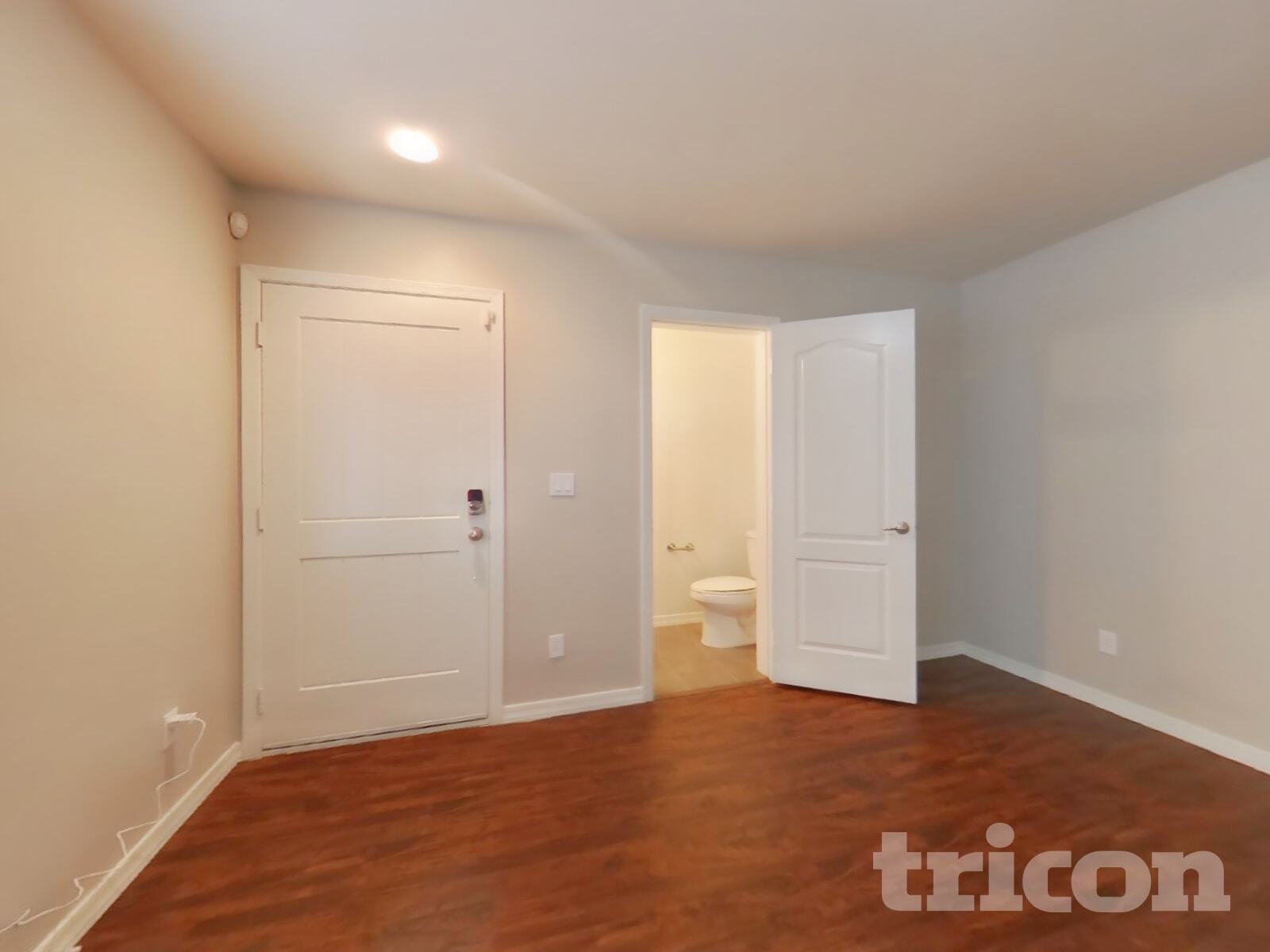 Building Photo - 3446 E Avalon Dr