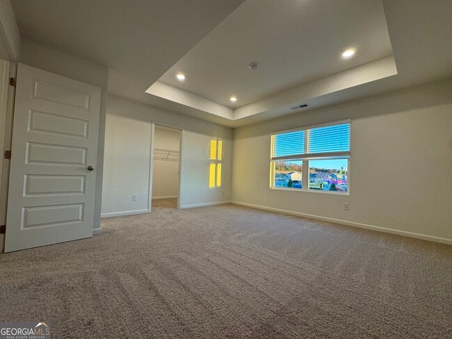 Building Photo - 102 Lavender Cir