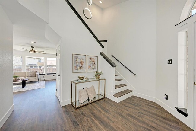 Building Photo - 801 Black Isle Dr