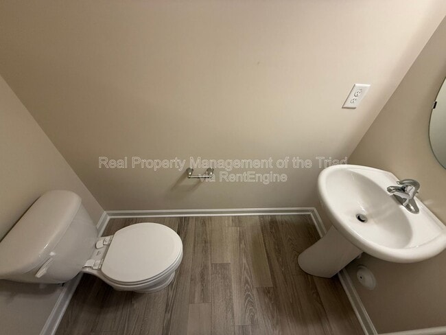 Building Photo - 3907 Copperfield Ct