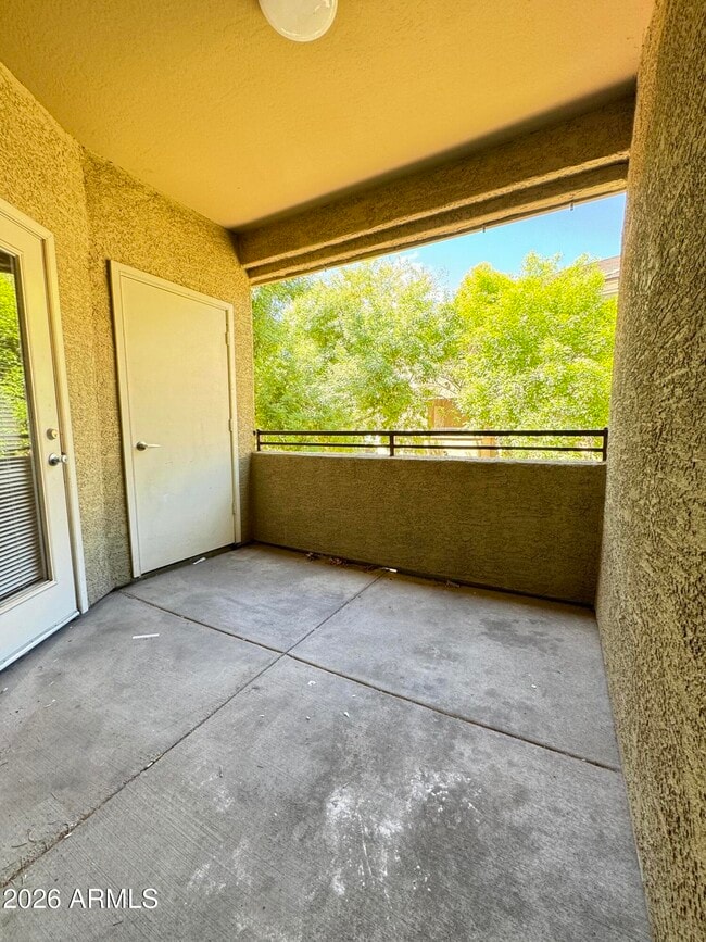 Building Photo - 18416 N Cave Creek Rd