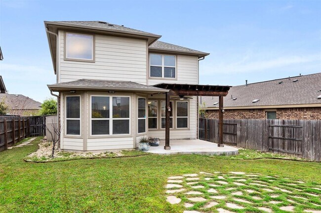 Building Photo - 3560 Pauling Loop