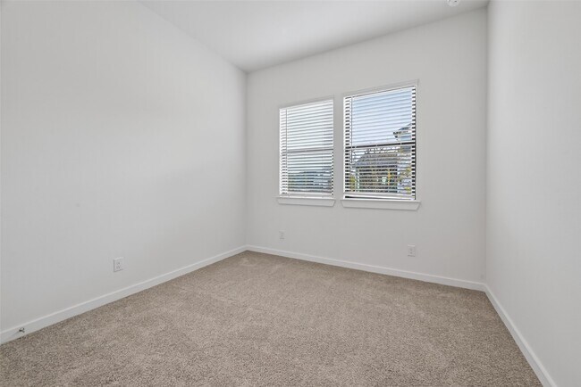 Building Photo - 3321 City Heart Ave