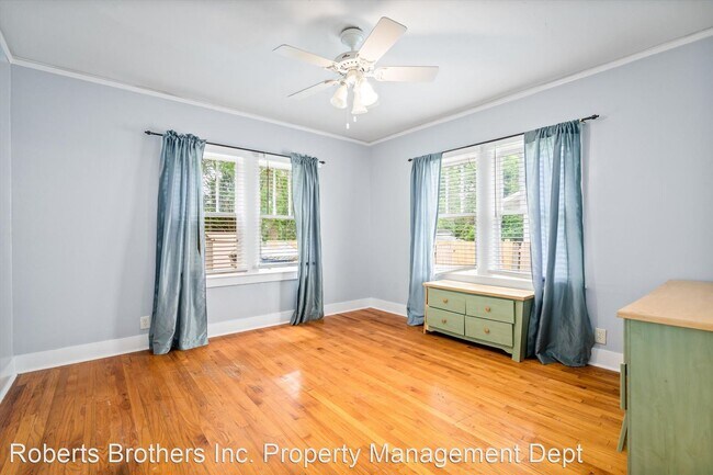 Building Photo - 4 br, 2 bath House - 263 Seminole Street