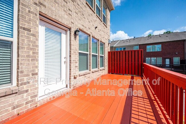 Building Photo - 13117 W Twin Alley