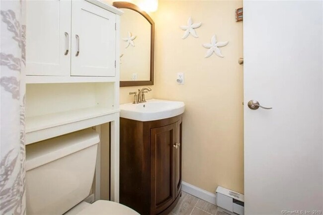 Building Photo - 31 Cinnamon Spring