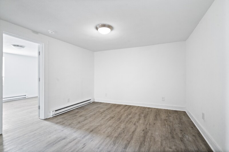 Building Photo - 102 S West St