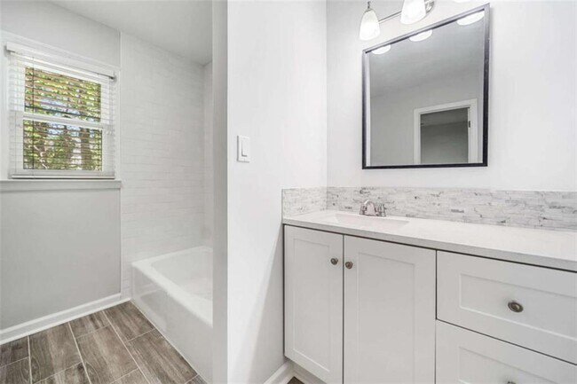 Building Photo - 745 Princeton Mill Run