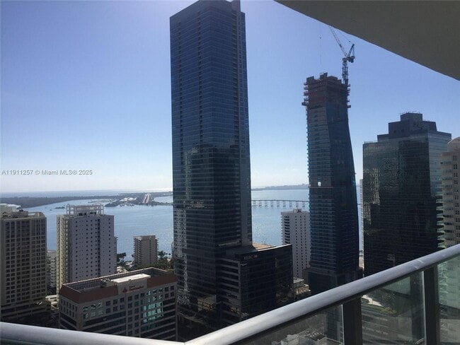 Primary Photo - 1300 S Miami Ave