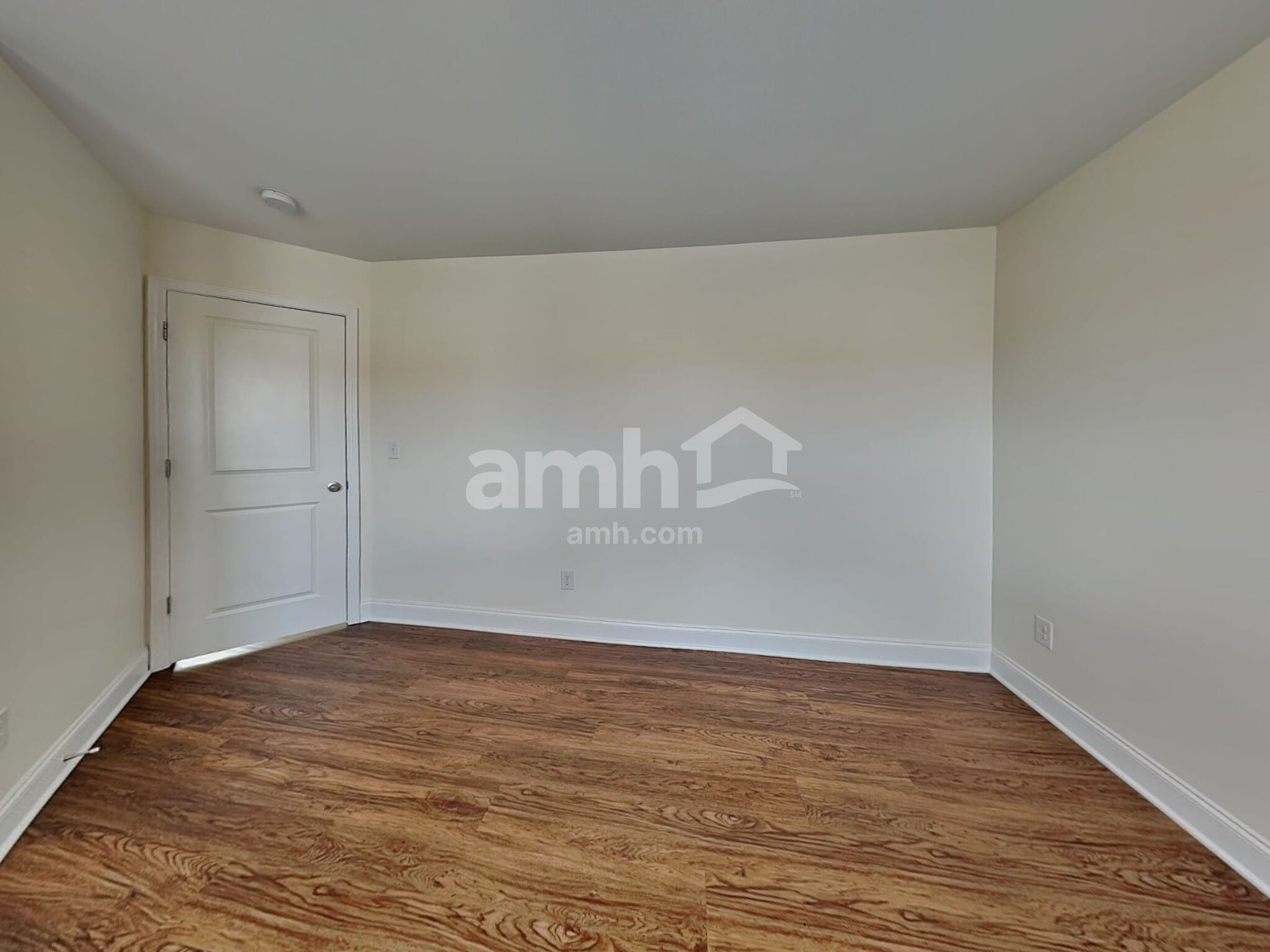 Building Photo - 5125 Jack Byrnes Dr