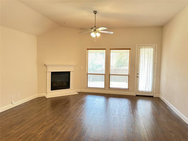 Building Photo - 8425 Chapote Rd