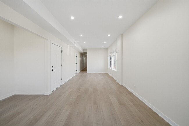 Building Photo - 4957 W Superior St