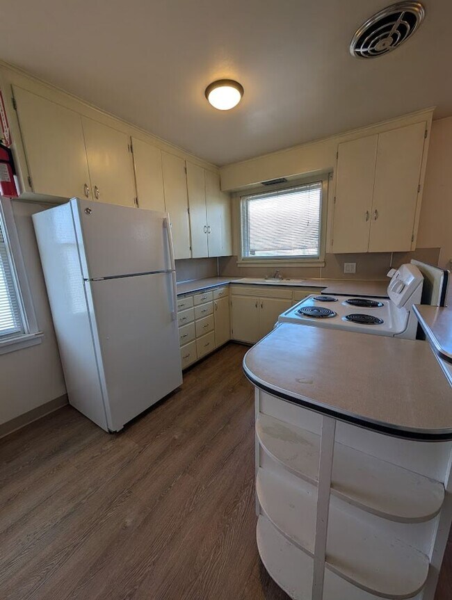 Building Photo - NAB