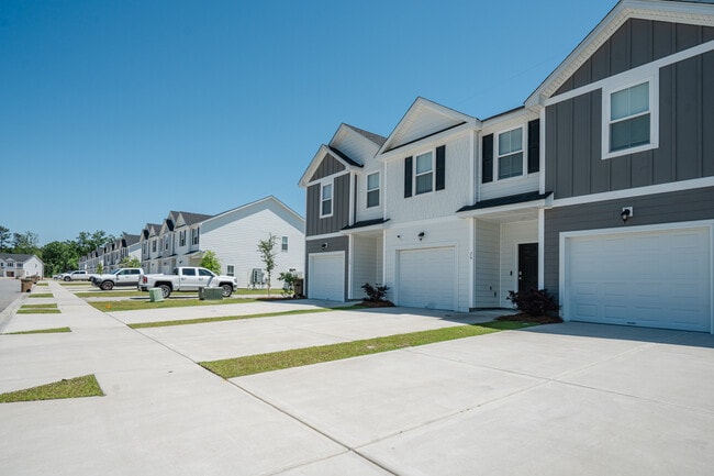 Building Photo - 24 Stafford Lp