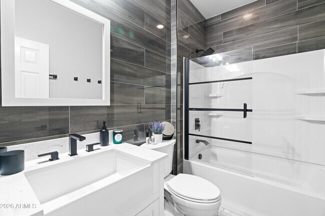 Building Photo - 26135 W Runion Dr