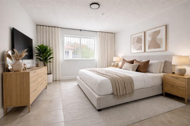 Building Photo - 440 S Park Rd