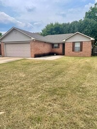Building Photo - Home for Rent!
